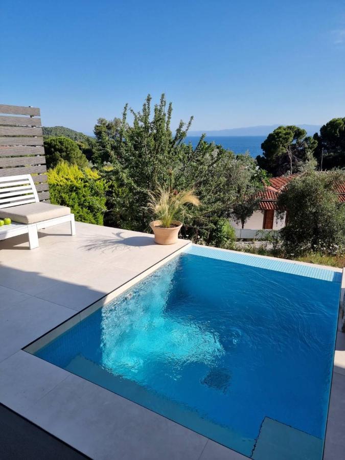 Stone Build Suite With Private Pool Kolios Ngoại thất bức ảnh