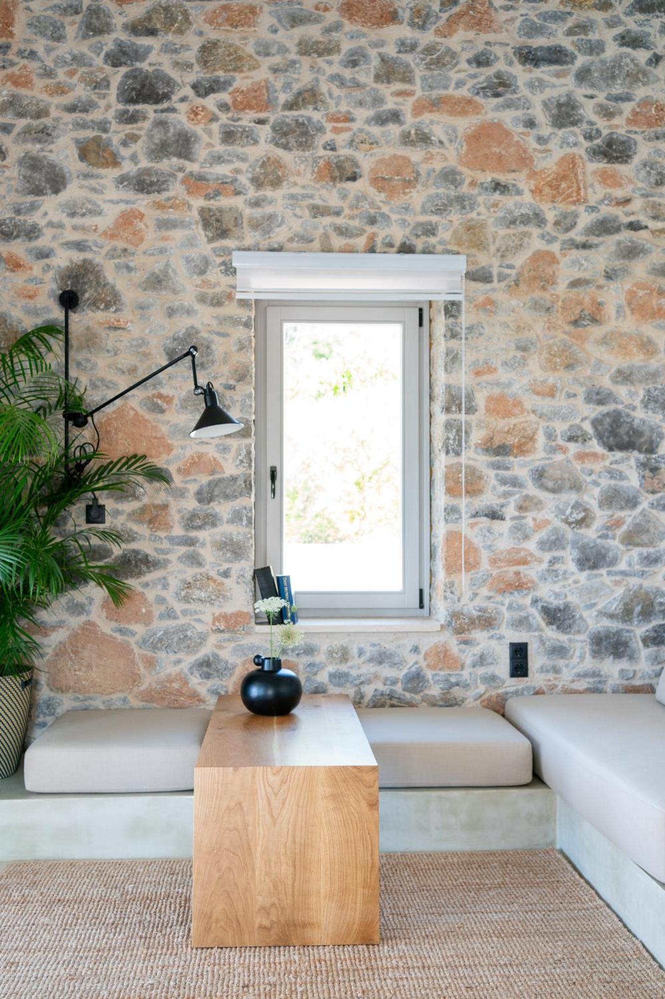 Stone Build Suite With Private Pool Kolios Ngoại thất bức ảnh