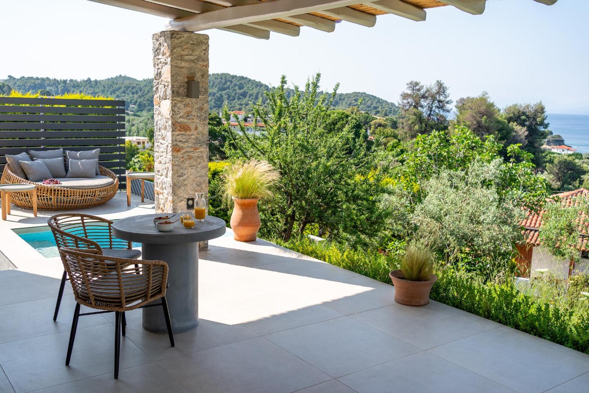 Stone Build Suite With Private Pool Kolios Ngoại thất bức ảnh